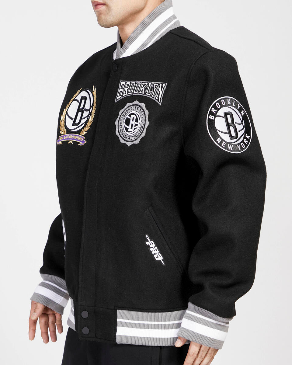 Black Brooklyn Nets Pro Standard Crest Wool Varsity Jacket