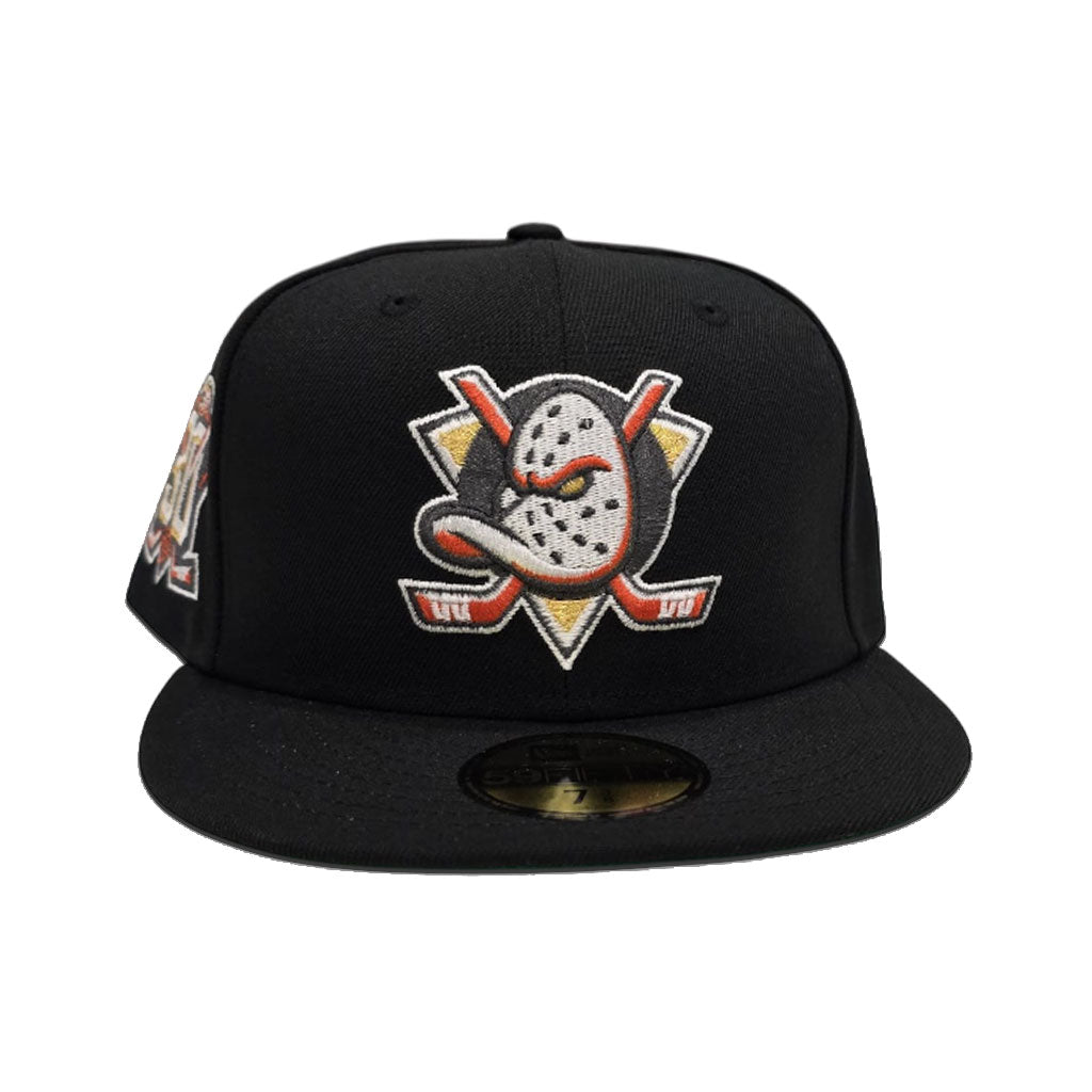 Black Anaheim Mighty Ducks Green Bottom 30th Anniversary Side Patch New Era 59Fifty Fitted