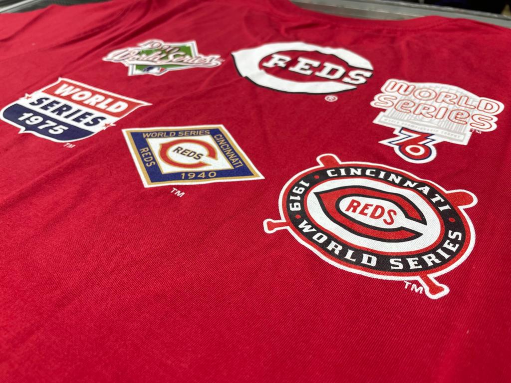 RED CINCINNATI REDS 5X WORLD SERIES CHAMPIONS NEW ERA SHORT SLEEVE T-SHIRT