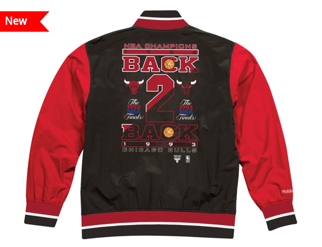 Chicago Bulls Mitchell & Ness NBA Men's Team History Warm up Jacket