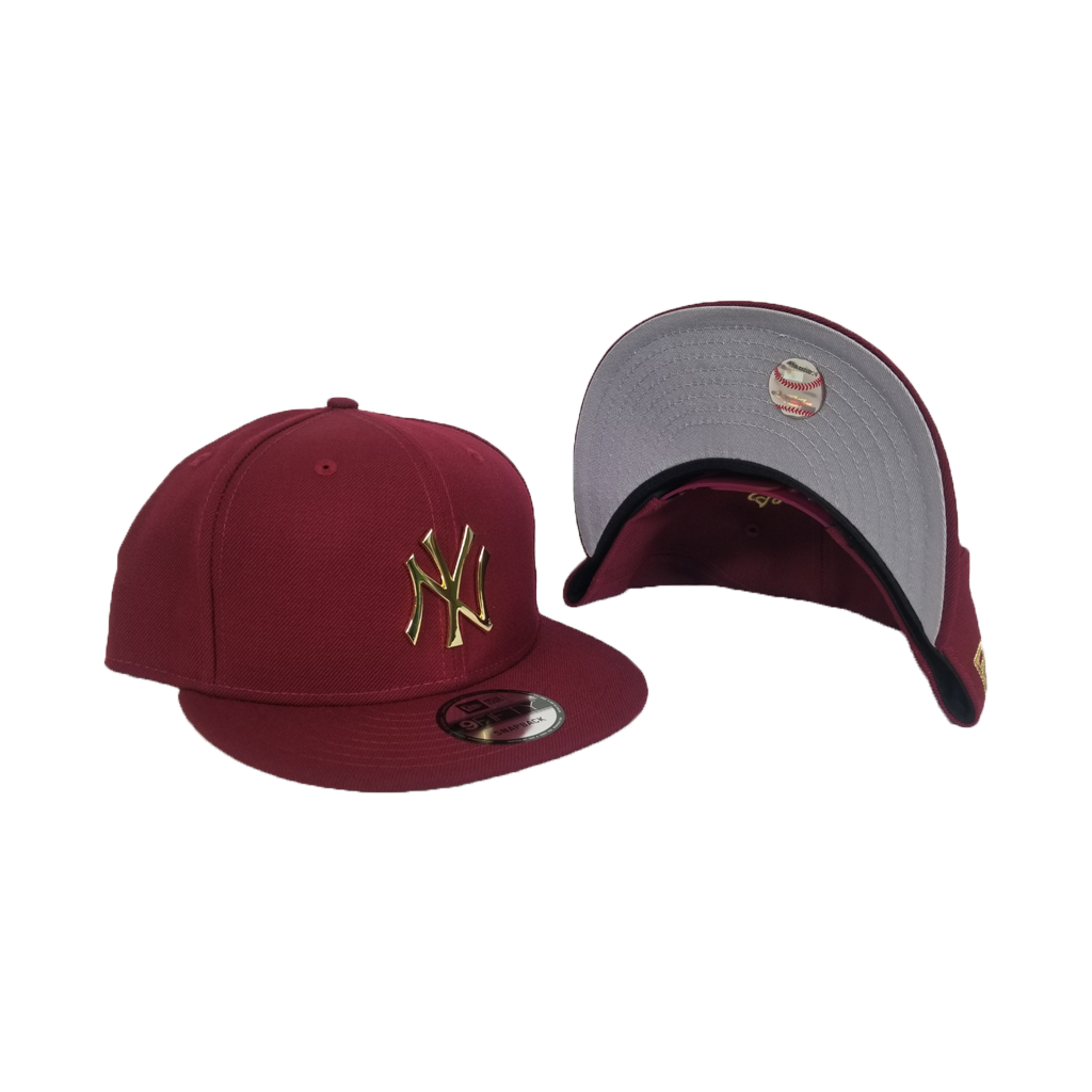 New Era Burgundy New York Yankees Gold Metal Badge Snapback hat