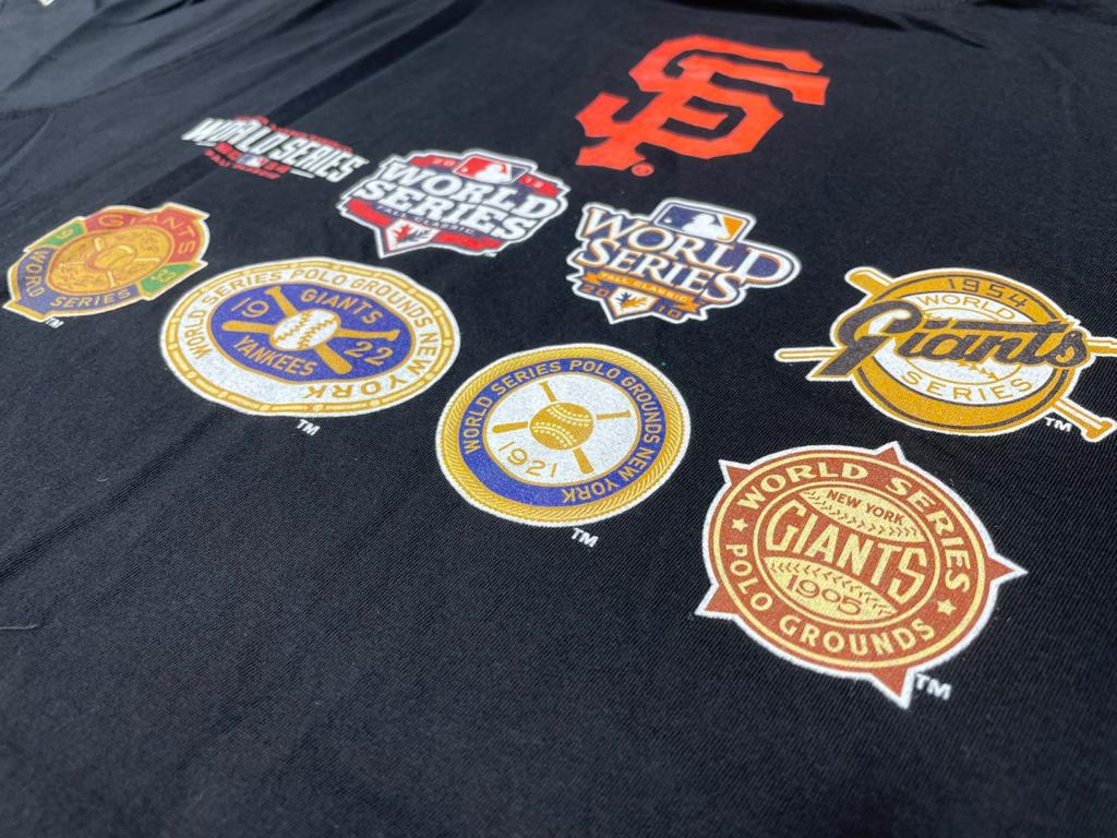 BLACK SAN FRANCISCO GIANTS 8X WORLD SERIES CHAMPIONS NEW ERA SHORT SLEEVE T-SHIRT