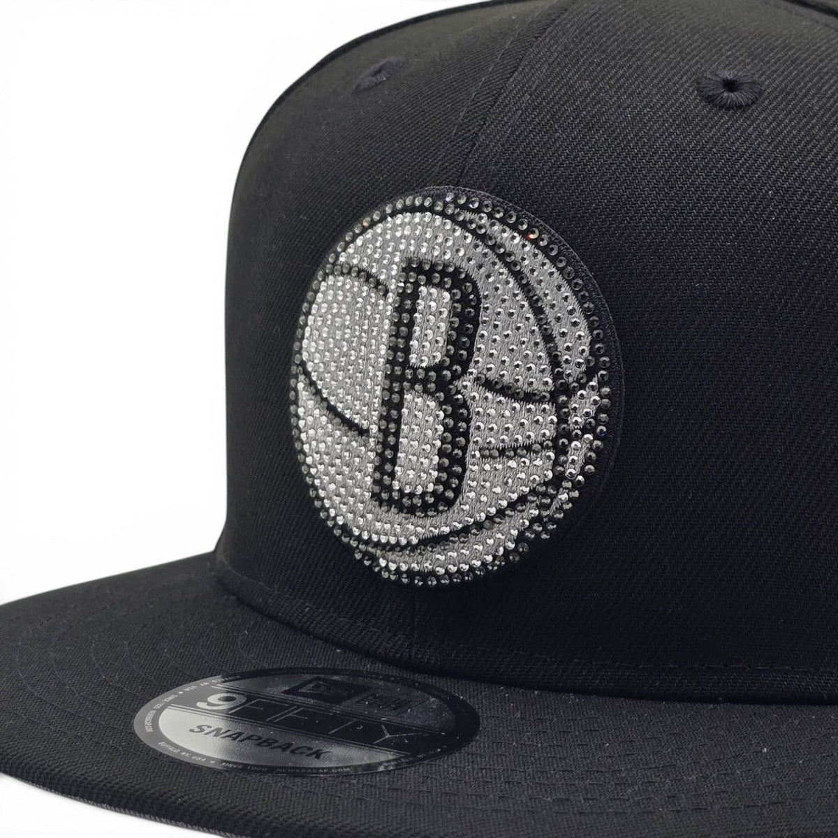 Black Brooklyn Nets Gray Bottom 2026 NBA Draft Rhinestone Logo New Era 9Fifty Snapback