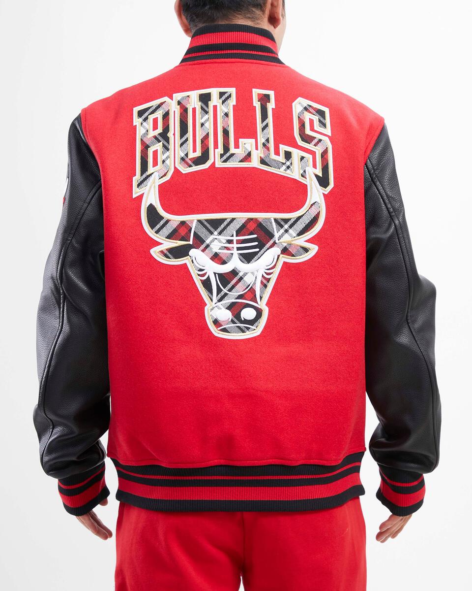Red Chicago Bulls Pro Standard Wool Varsity Heavy Jacket
