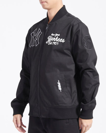 Pro Standard Black New York Yankees Paint The City Twill Jacket