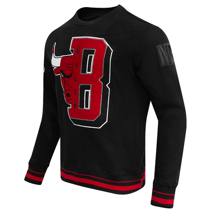 Black Chicago Bulls Pro Standard Mashup Crewneck Fleece Sweatshirt