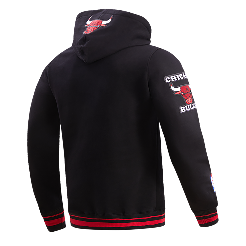 Black Chicago Bulls Pro Standard Pullover Crewneck Fleece Hoodie