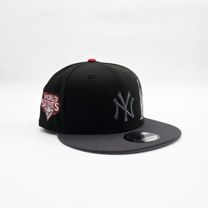 New Era New York Yankees '2009 World Series Statue of Liberty' 9FIFTY Snapback Black/Dark Gray