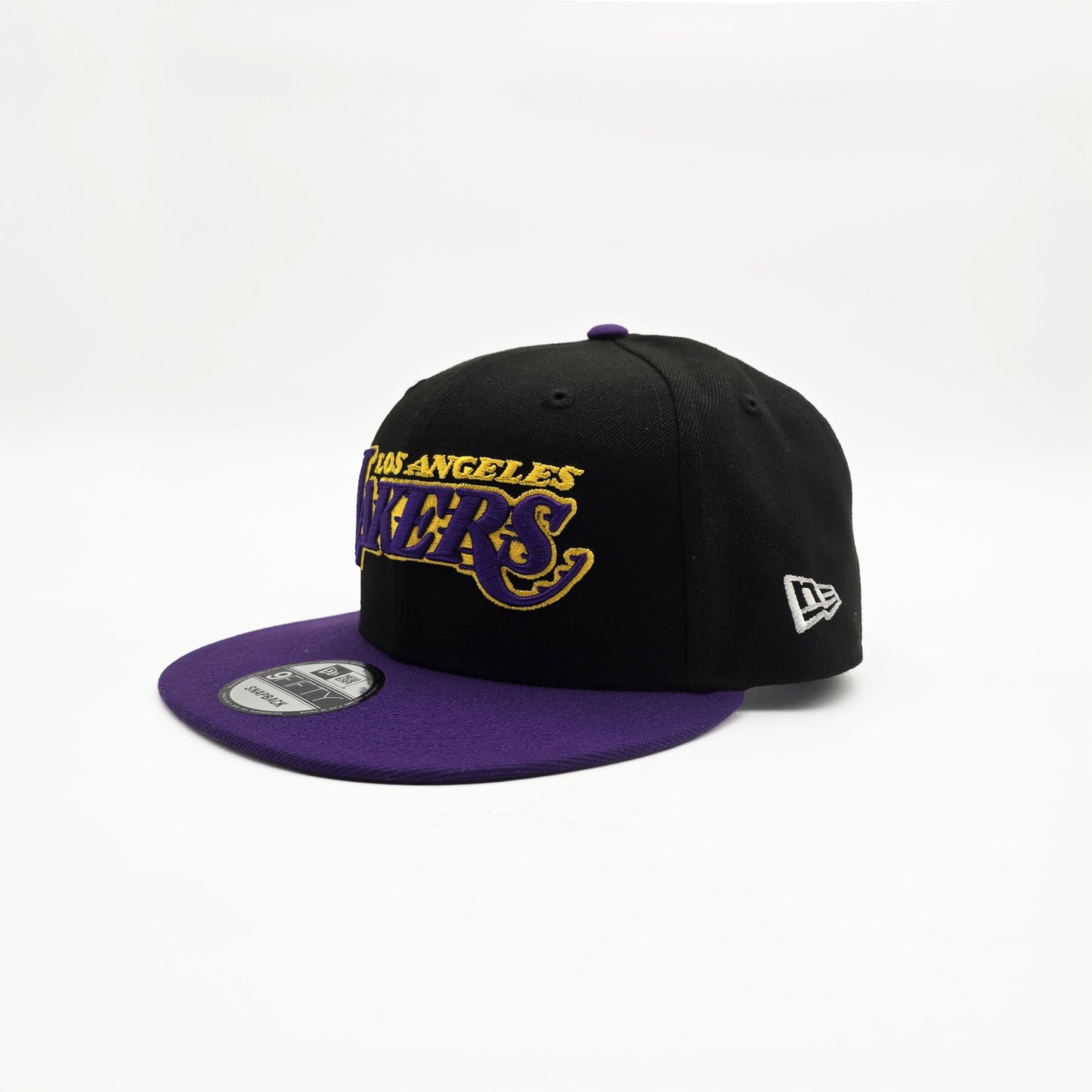 New Era Los Angeles Lakers '17x Champs' 9FIFTY Snapback Black/Purple