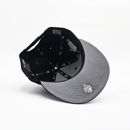 New Era New York Yankees '1999 World Series Statue of Liberty' 9FIFTY Snapback Black