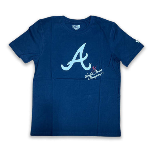 NAVY BLUE ATLANTA BRAVES 3X WORLD SERIES CHAMPIONS NEW ERA SHORT SLEEVE T-SHIRT
