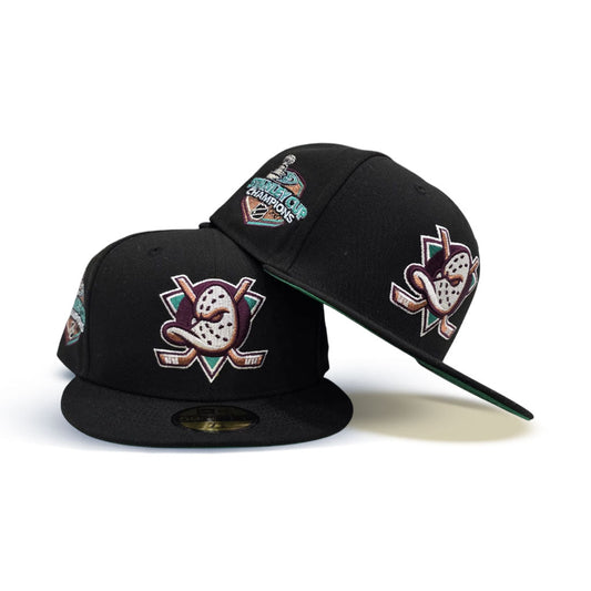 Black Anaheim Mighty Ducks Green Bottom 2007 Stanley Cup Champions Patch New Era 59Fifty Fitted
