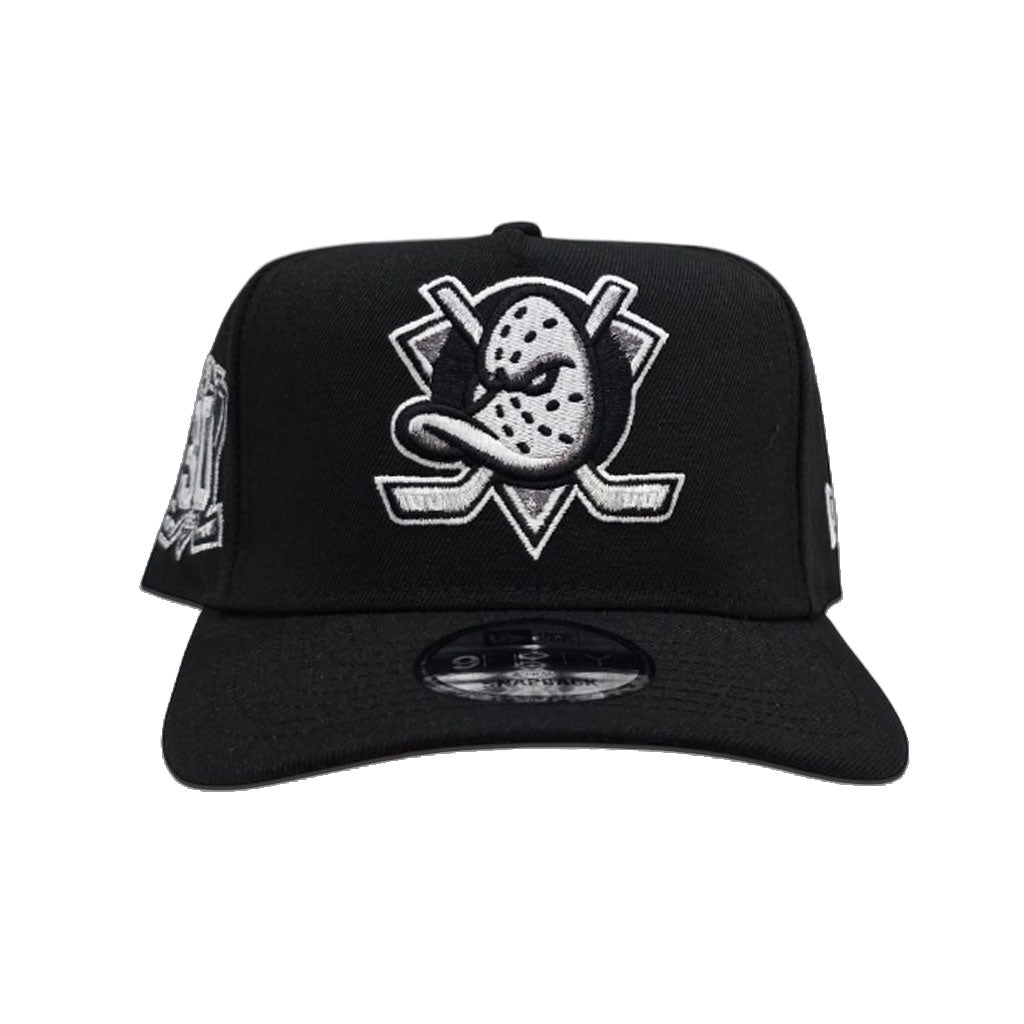 Black Anaheim Mighty Ducks Silver Bottom 30th Anniversary Side Patch New Era Curved Brim A-Frame 9Forty Snapback