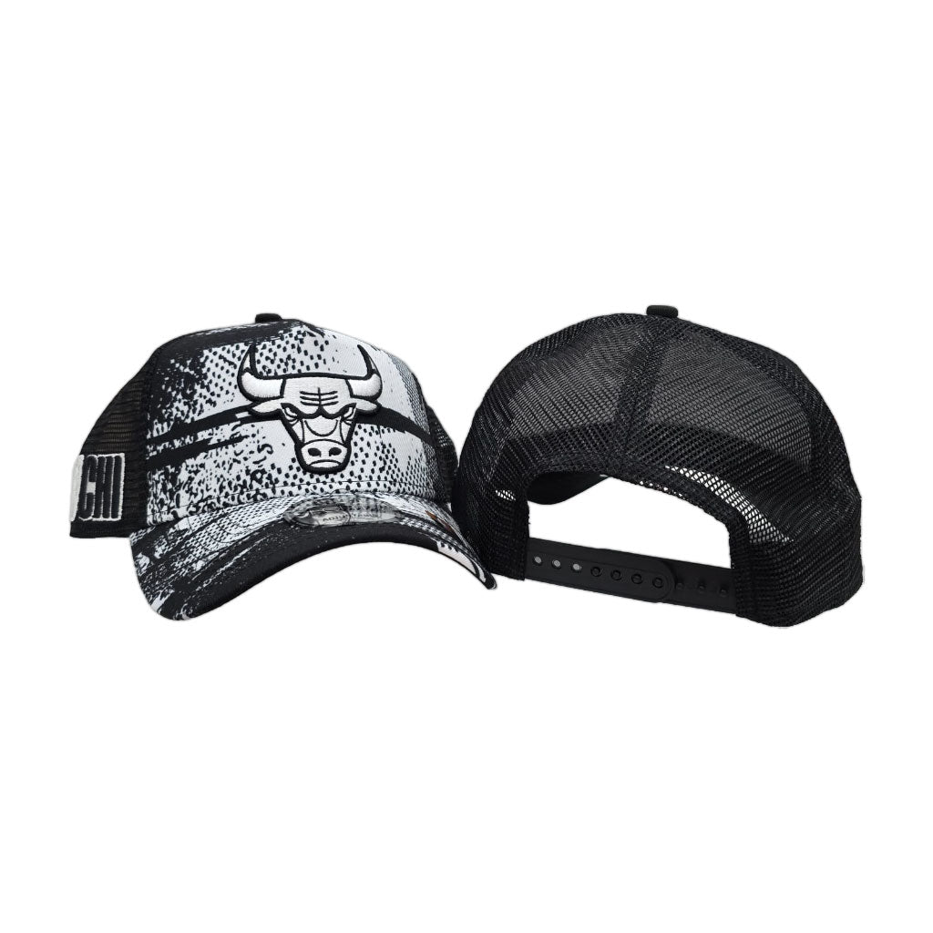 Black Tip Off Chicago Bulls Curved Brim Gray Bottom NBA CHI Side Patch New Era 9Forty Snapback