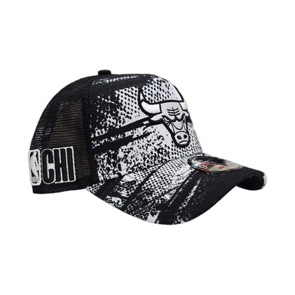 Black Tip Off Chicago Bulls Curved Brim Gray Bottom NBA CHI Side Patch New Era 9Forty Snapback