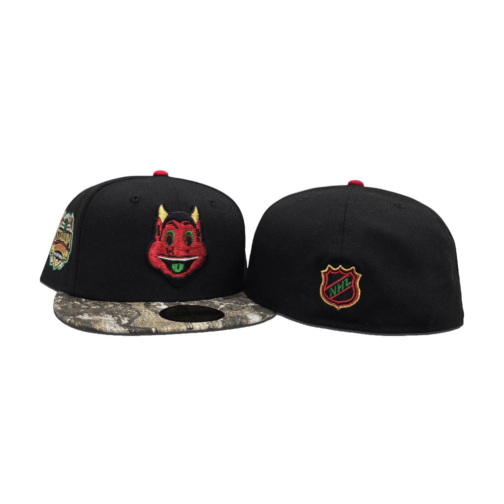 Black Mascot New Jersey Devils Real Tree Visor Green Bottom 2014 New York Stadium Series Side Patch New Era 59Fifty Fitted