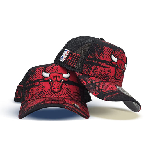 Black/Red Tip Off Chicago Bulls Curved Brim Gray Bottom NBA CHI Side Patch New Era 9Forty Snapback
