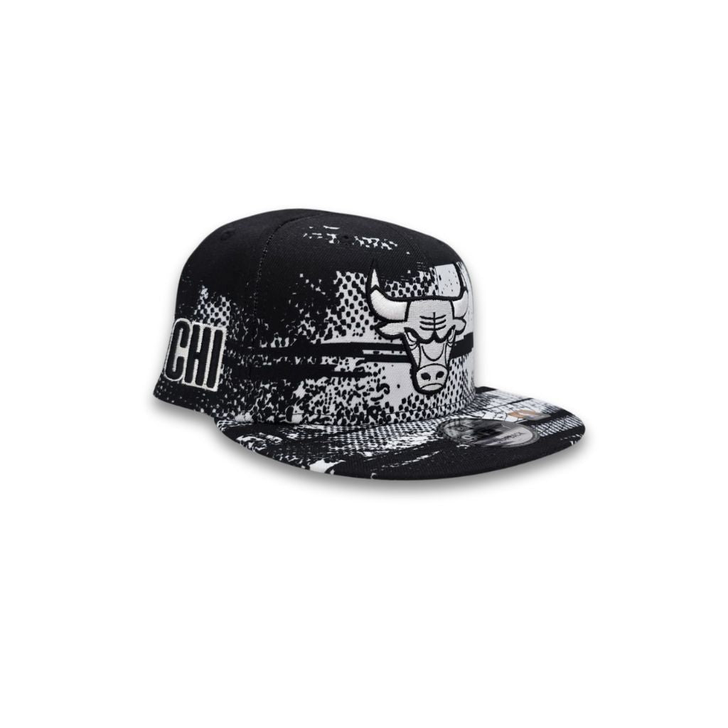 Black Tip Off Chicago Bulls Gray Bottom NBA CHI Side Patch New Era 9Fifty Snapback