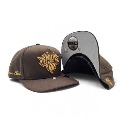 Brown New York Knicks Curved Brim Metal Badge Gray Bottom New York Script Side Patch New Era 9Fifty A-Frame Snapback