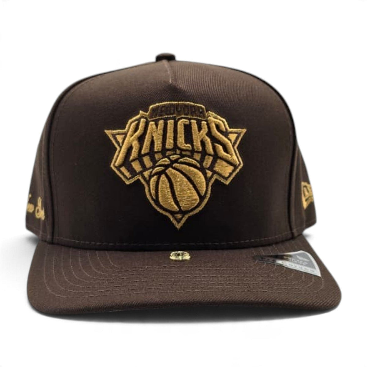 Brown New York Knicks Curved Brim Metal Badge Gray Bottom New York Script Side Patch New Era 9Fifty A-Frame Snapback