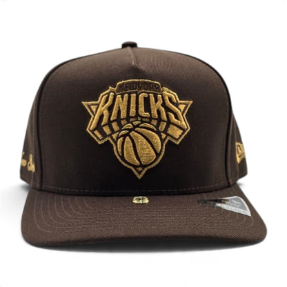 Brown New York Knicks Curved Brim Metal Badge Gray Bottom New York Script Side Patch New Era 9Fifty A-Frame Snapback