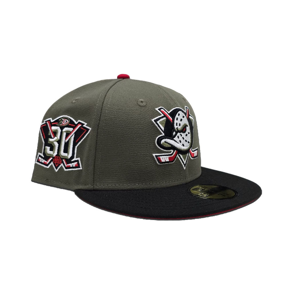Olive Green Anaheim Mighty Ducks Black Visor Gray Bottom 30th Anniversary Side Patch New Era 59Fifty Fitted