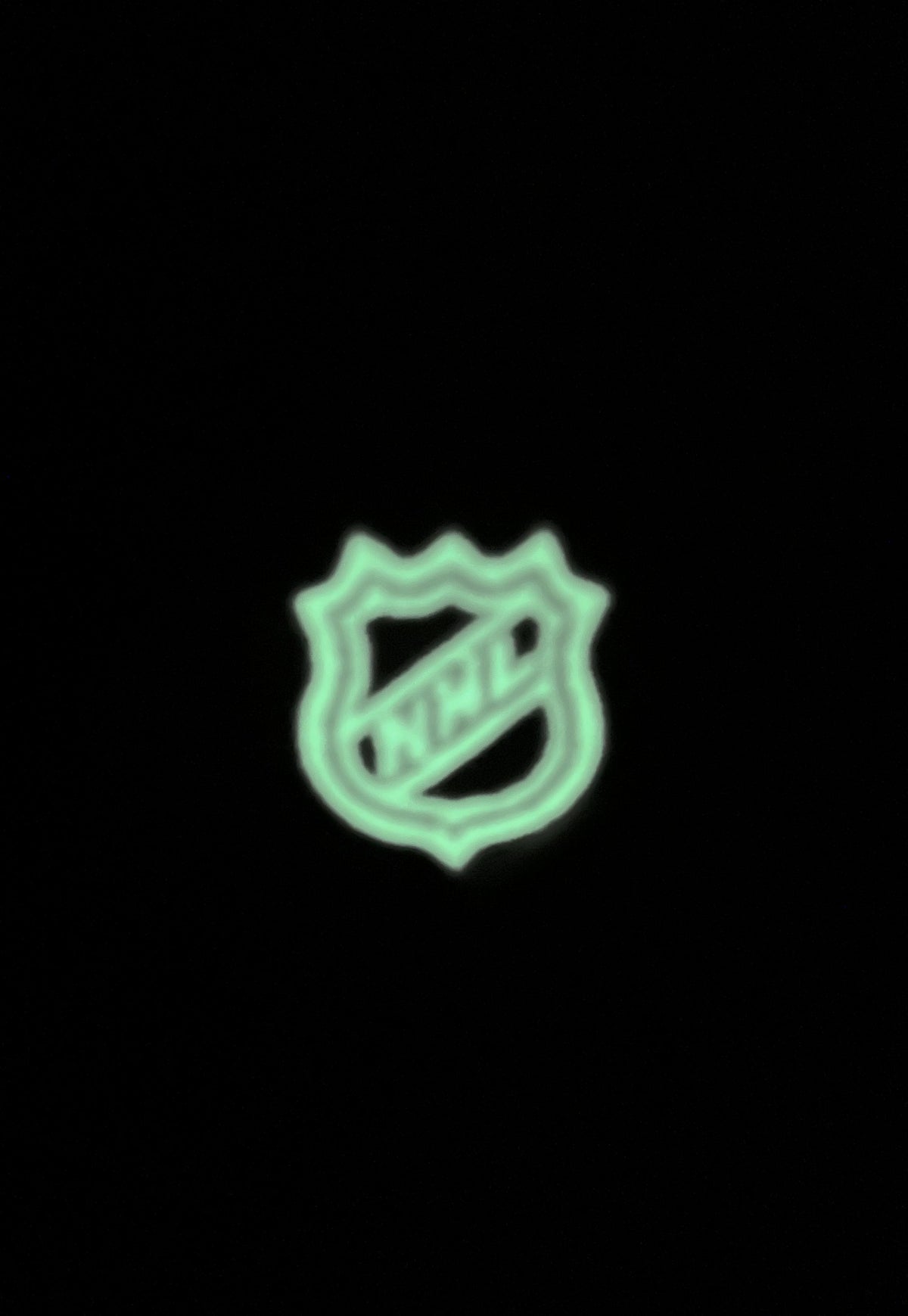 Real Tree Glow In The Dark New Jersey Devils Digicamo Visor Pink Bottom 30th Anniversary Side Patch New Era Fitted