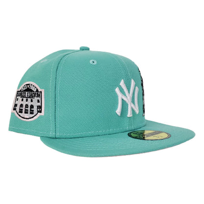 NEW YORK YANKEES MINT GREEN PINK BOTTOM STATUE OF LIBERTY NEW ERA 59FIFTY FITTED HAT