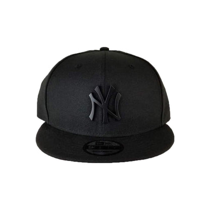 New Era Black Metal Badge New York Yankees 9Fifty Snapback