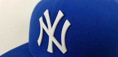 New Era MLB New York Yankees Blue and White Metal Mesh 9FIFTY Snapback Cap