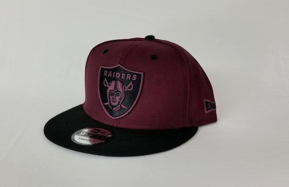 New Era NFL Shield Oakland Raiders 9Fifty Snapback Hat Maroon / Black