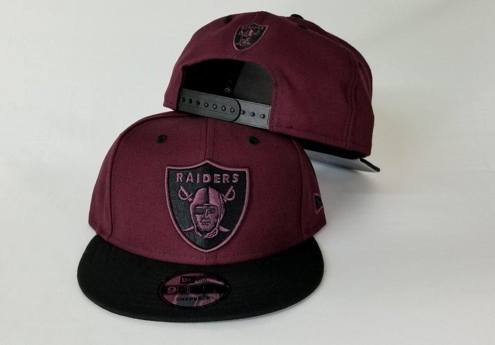 New Era NFL Shield Oakland Raiders 9Fifty Snapback Hat Maroon / Black