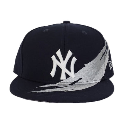 Paint Brushed New York Yankees Navy Blue New Era 9Fifty Snapback hat