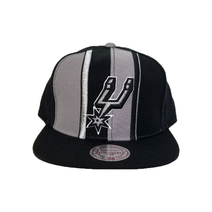 San Antonio Spurs Black Mitchell & Ness Snapback