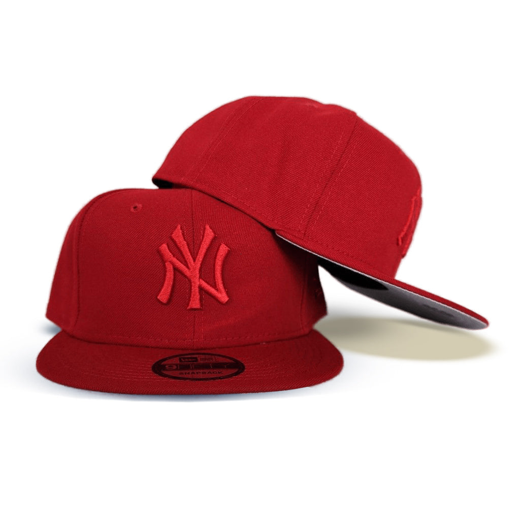 Tonal Red New York Yankees Gray Bottom New Era 9Fifty Snapback