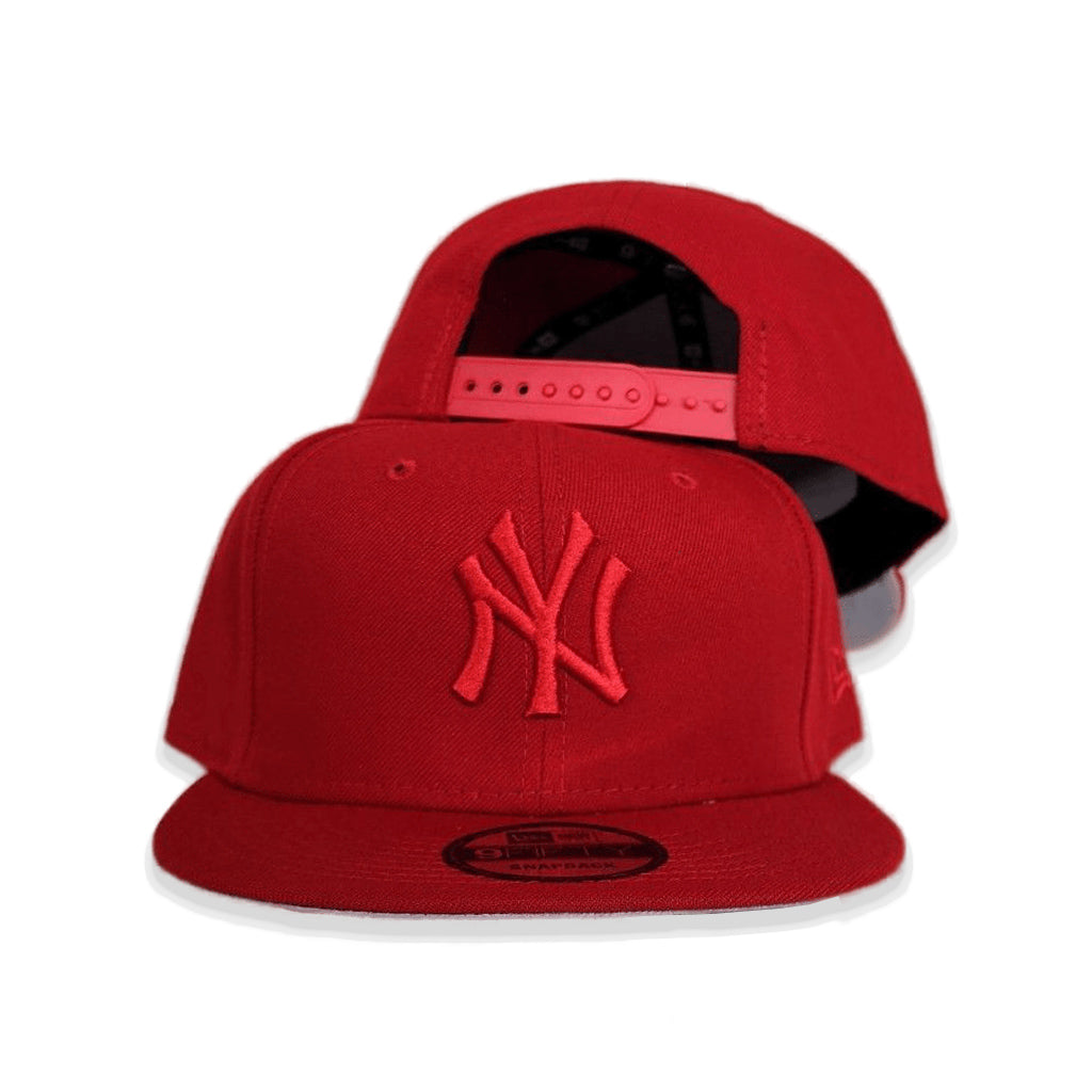 Tonal Red New York Yankees Gray Bottom New Era 9Fifty Snapback