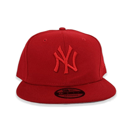 Tonal Red New York Yankees Gray Bottom New Era 9Fifty Snapback