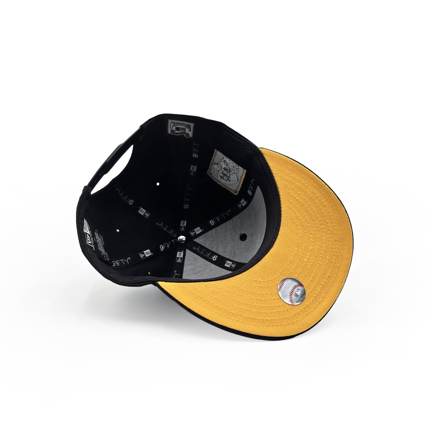 Pittsburgh Pirates "Mascot Logo" New Era 9FIFTY Snapback Black