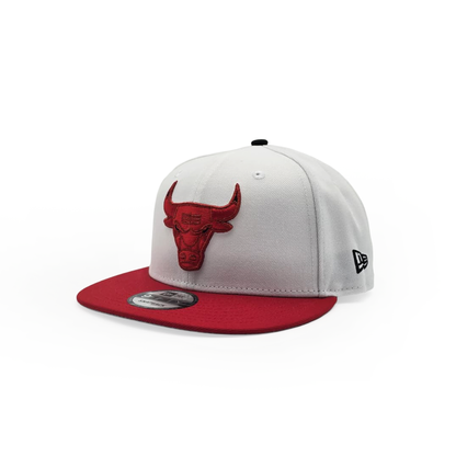 New Era Chicago Bulls "6X Champions" Side Patch 9FIFTY Snapback White/Red