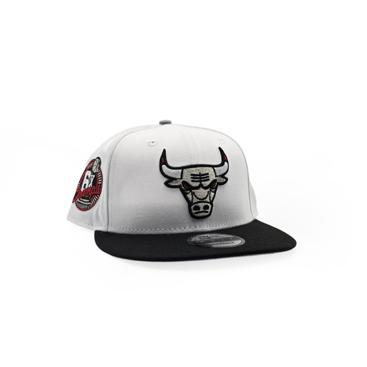 New Era Chicago Bulls "6X Champions" 9FIFTY Snapback White/Black