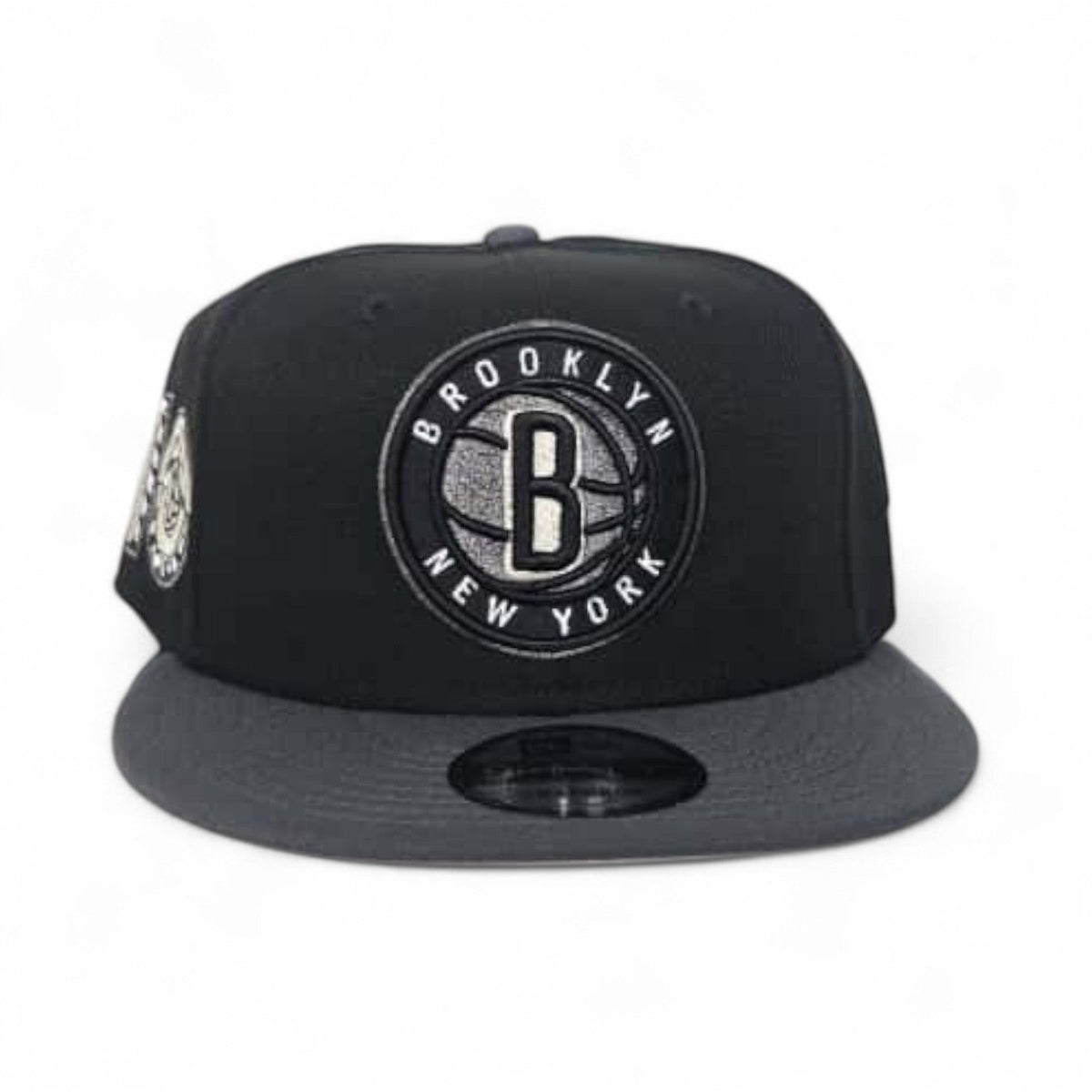 Black Brooklyn Nets Dark Gray Visor Gray Bottom 10th Anniversary Side Patch New Era 9Fifty Snapback