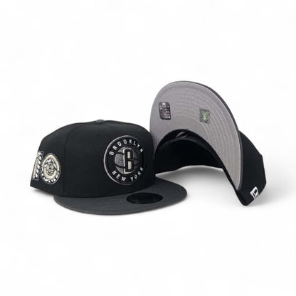 Black Brooklyn Nets Dark Gray Visor Gray Bottom 10th Anniversary Side Patch New Era 9Fifty Snapback