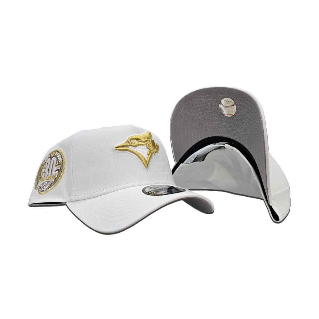 White Toronto Blue Jays Gold Logo Curved Brim Gray Bottom 30th Season Side Patch New Era A-Frame 9Forty Snapback