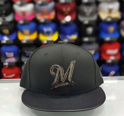 New Era 9Fifty MLB Milwaukee Brewers Hologram Logo snapback Hat