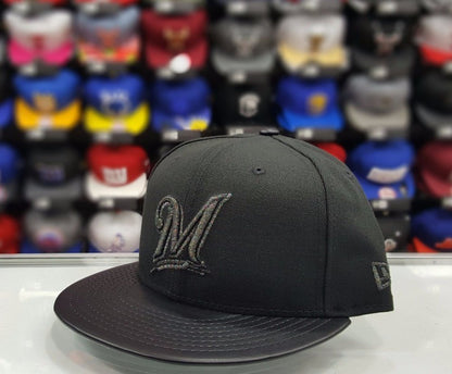 New Era 9Fifty MLB Milwaukee Brewers Hologram Logo snapback Hat