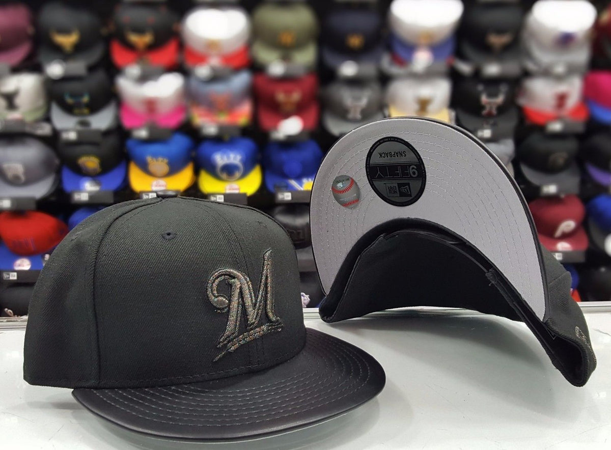 New Era 9Fifty MLB Milwaukee Brewers Hologram Logo snapback Hat