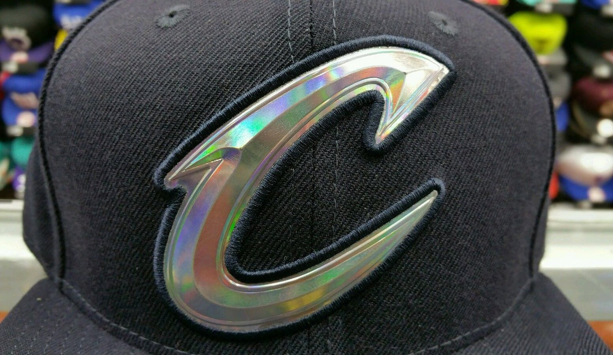 New Era NBA Iridescent Foil logo Blue Cleveland Cavaliers 59Fifty Fitted Hat Cap