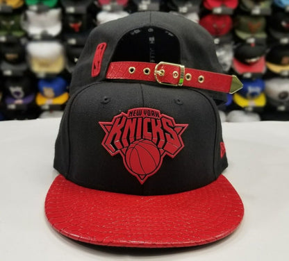 New Era 9Fifty NBA New York Knicks Black / Red Metal Badge Strapback Hat