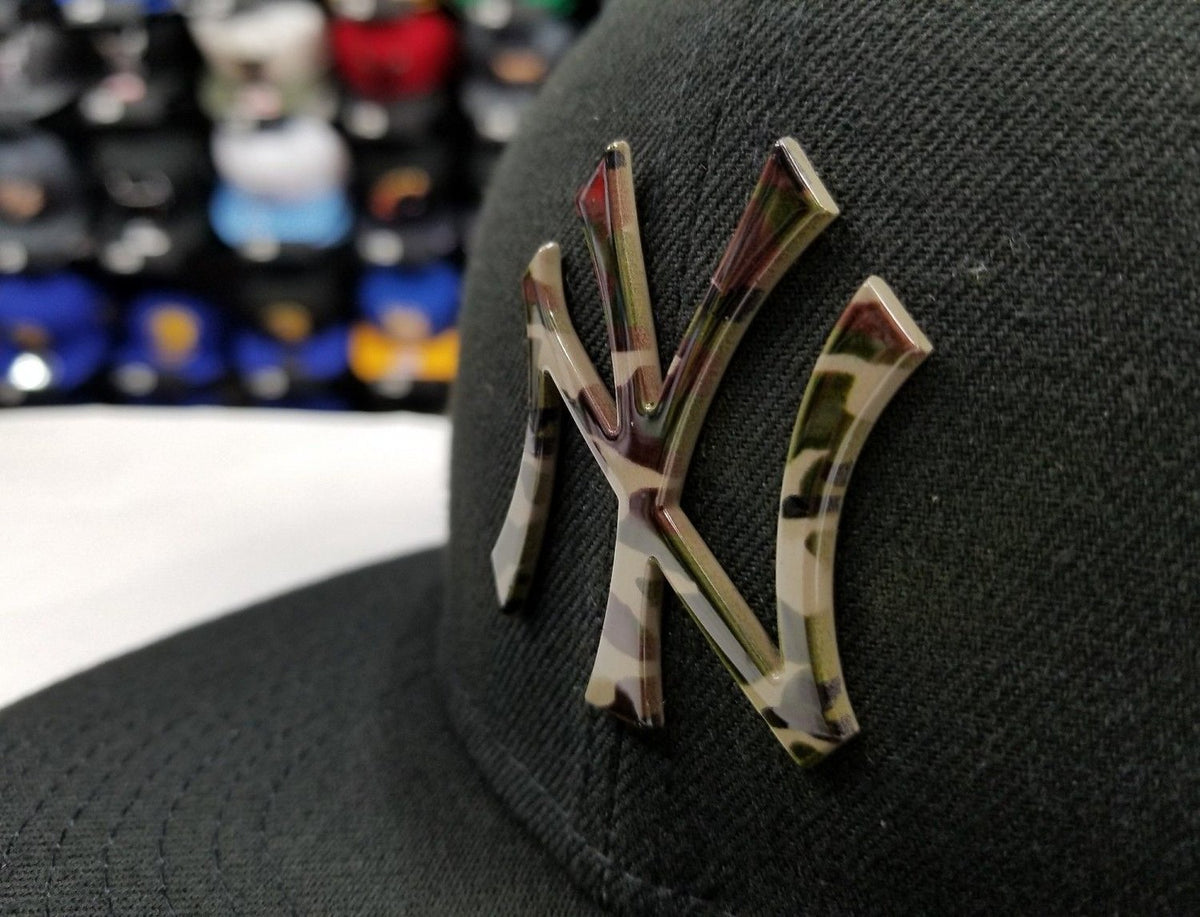 New Era MLB New York Yankee BLACK 59Fifty Camouflage Metal Badge Logo Fitted Hat