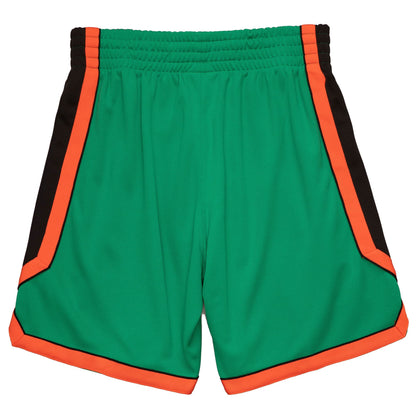 2006-07 Green New York Knicks Mitchell & Ness Hardwood Classics Swingman Shorts